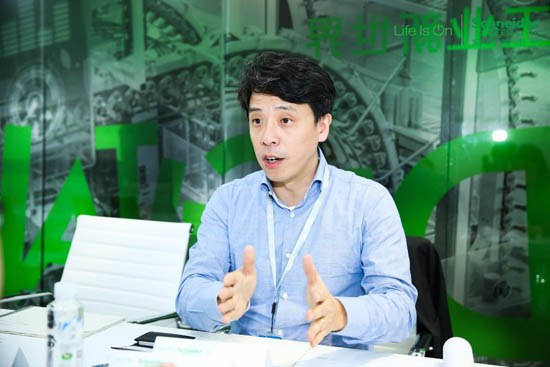 施耐德電氣（中國(guó)）有限公司工業(yè)事業(yè)部智能制造業(yè)務(wù)負(fù)責(zé)人李凱