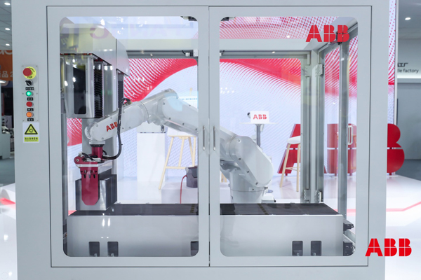 圖1 ABB IRB 1300機(jī)器人